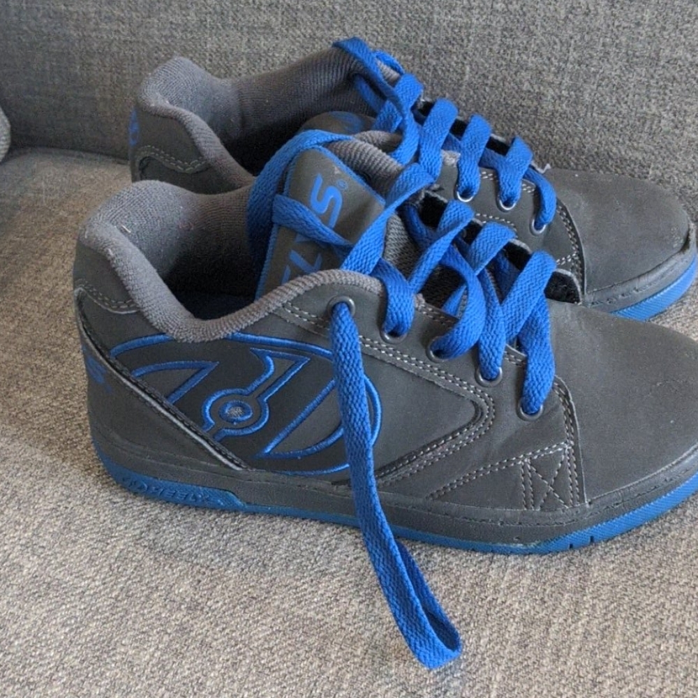 Wheel shoes